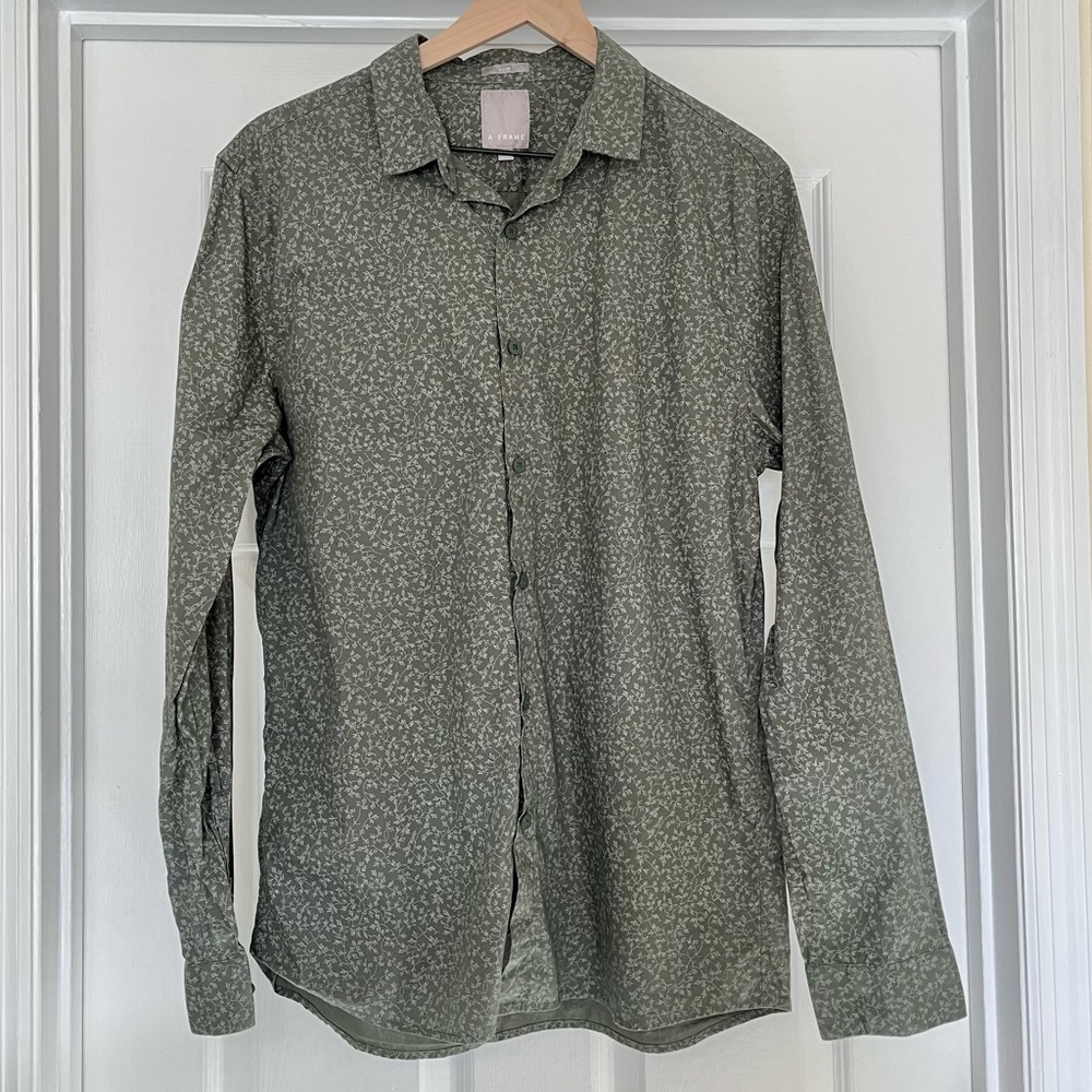 A Frame Men’s Long Sleeve Button-up Olive Green Patterned Collared Shirt, Large